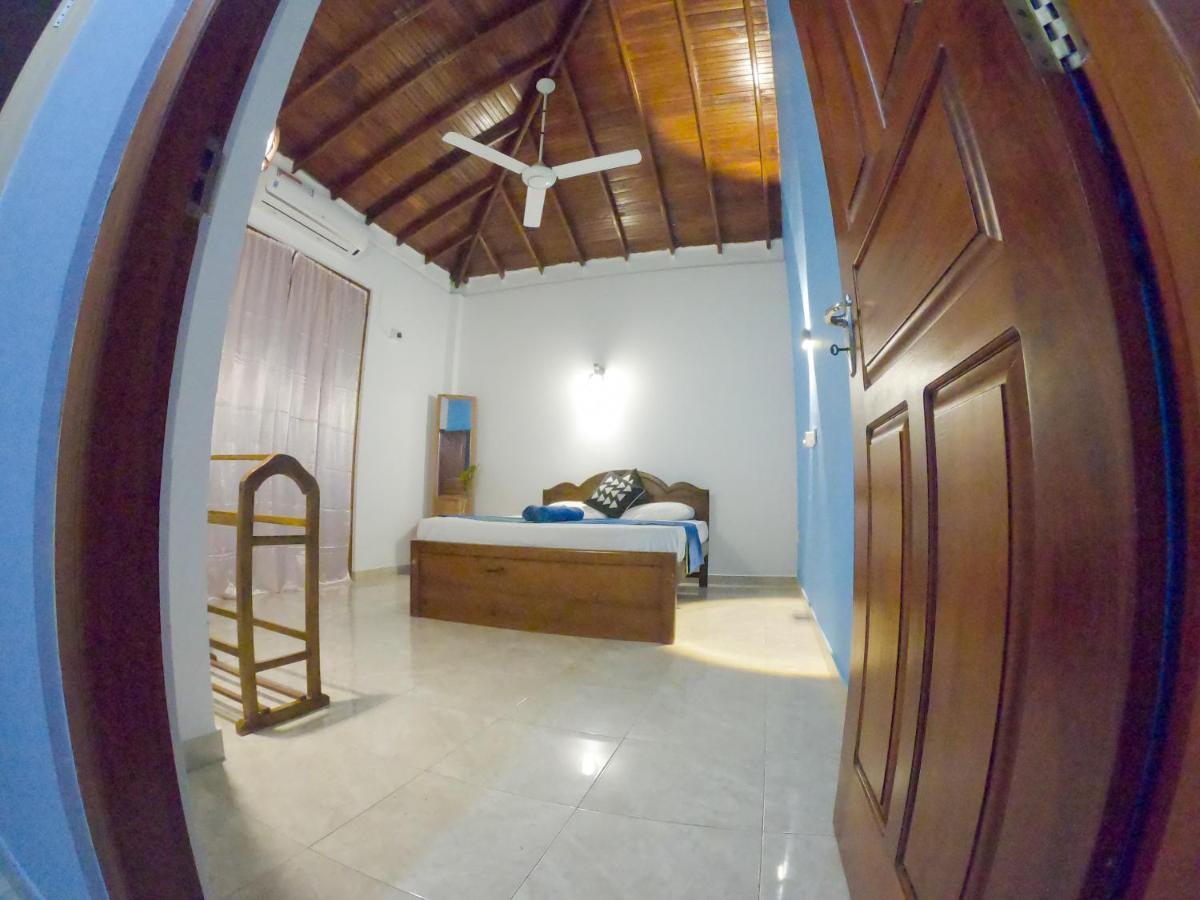 Villa Girilena Hikkaduwa Exterior photo